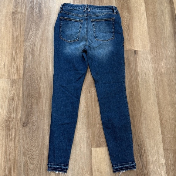 Good American Good Legs Skinny Jeans GLRSH873T indigo502 Size 10/30 - Picture 7 of 11